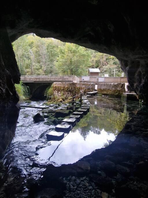 Gite L'Enclos O Rendez-Vous Roquefeuil-Pays De Sault- Avec Jardin Экстерьер фото